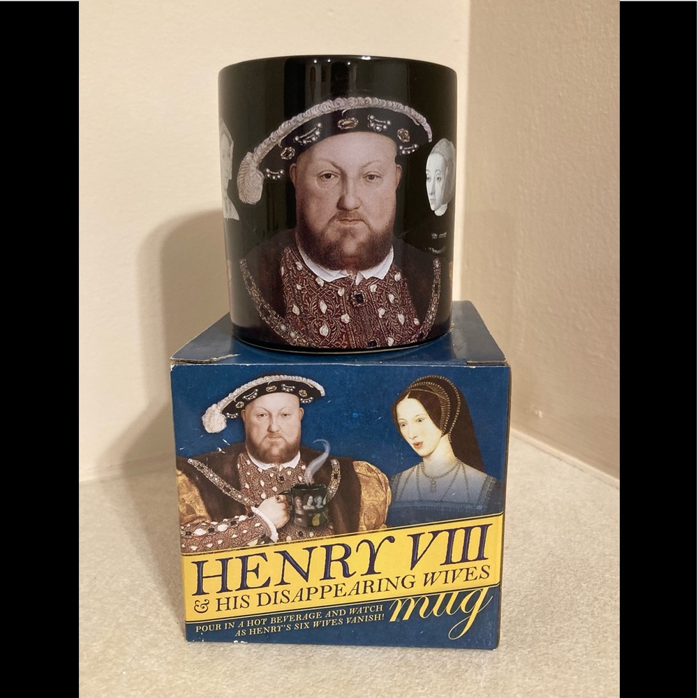 Henry VIII & His Disappearing Wives Mug - NWT
